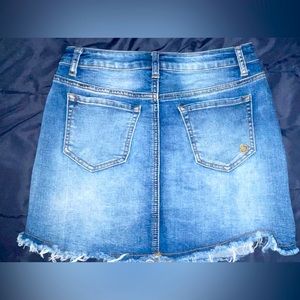 Jean skirt size 3.
